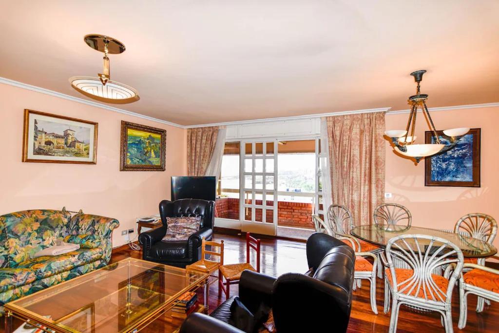 Apartmán Vistas Increibles! A 3 Minutos De La Playa Con Wifi Santander Exteriér fotografie